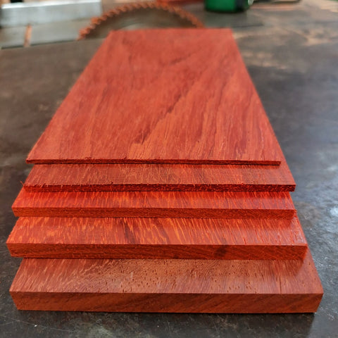 HQ T1 DIY 2/3/5/6mm Super Thin Sound Box Material African Rosewood Timber Log Rare Wood Block Wood Lumber Custom Made Rosewood